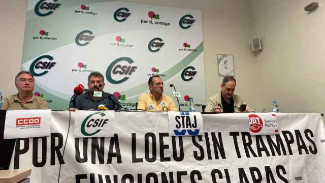 Rueda de prensa de CSIF, STAJ, UGT y CCOO, este lunes en Madrid.