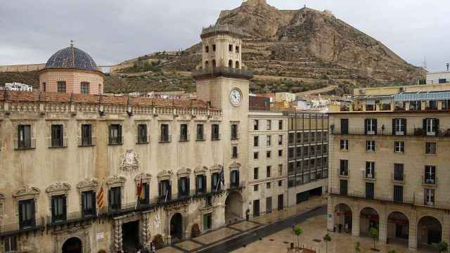 El Ayuntamiento de Alicante, en imagen de archivo.