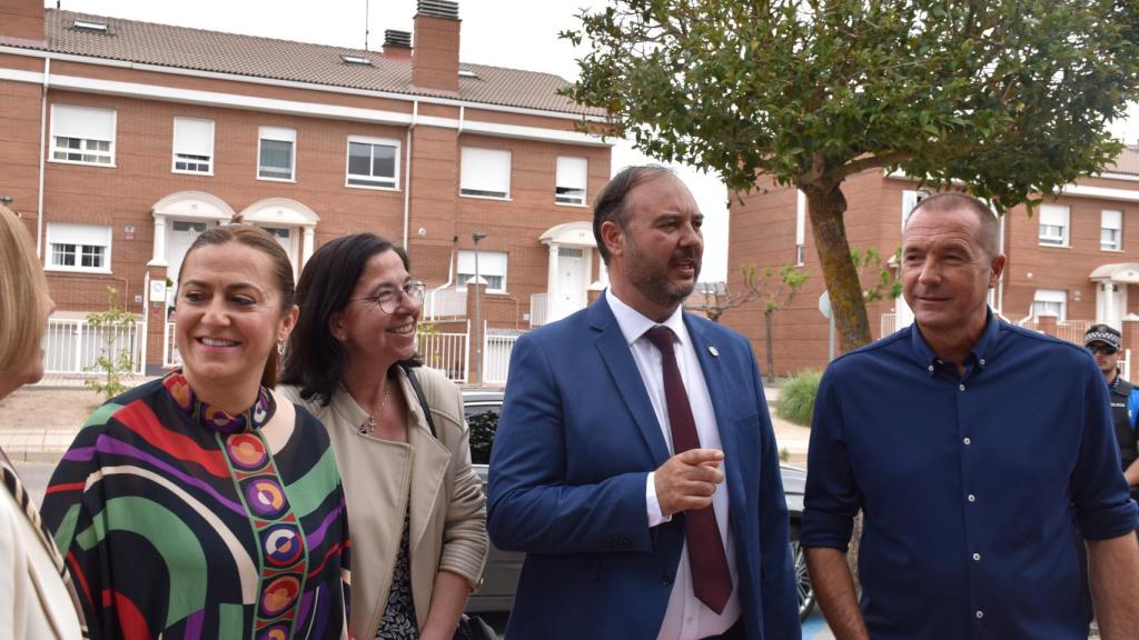 Entrega del Premio Espárrago 2023 a Manu Carreño