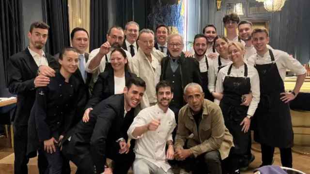 Así es el restaurante de Barcelona en el que anoche cenaron Obama, Spielberg y Springsteen