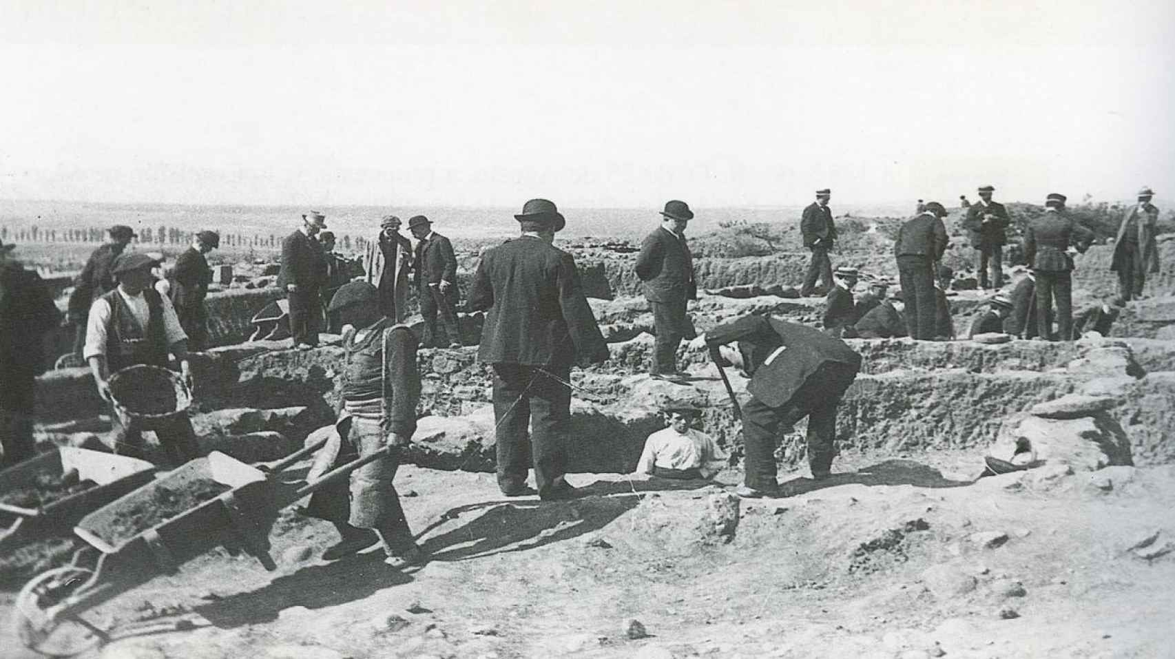 Excavaciones en el yacimiento de Numancia.