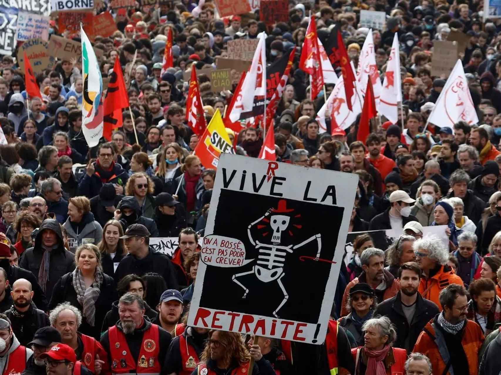 Una manifestación contra la reforma de las pensiones del Gobierno francés, en Nantes.