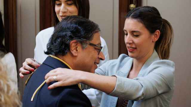Montero impone este miércoles a Gustavo Petro, presidente de Colombia, la Medalla del Congreso de los Diputados y del Senado./