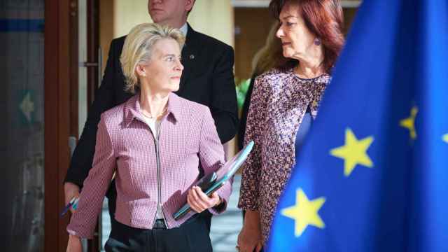 La presidenta de la Comisión, Ursula von der Leyen, durante la reunión del colegio de comisarios este miércoles en Bruselas