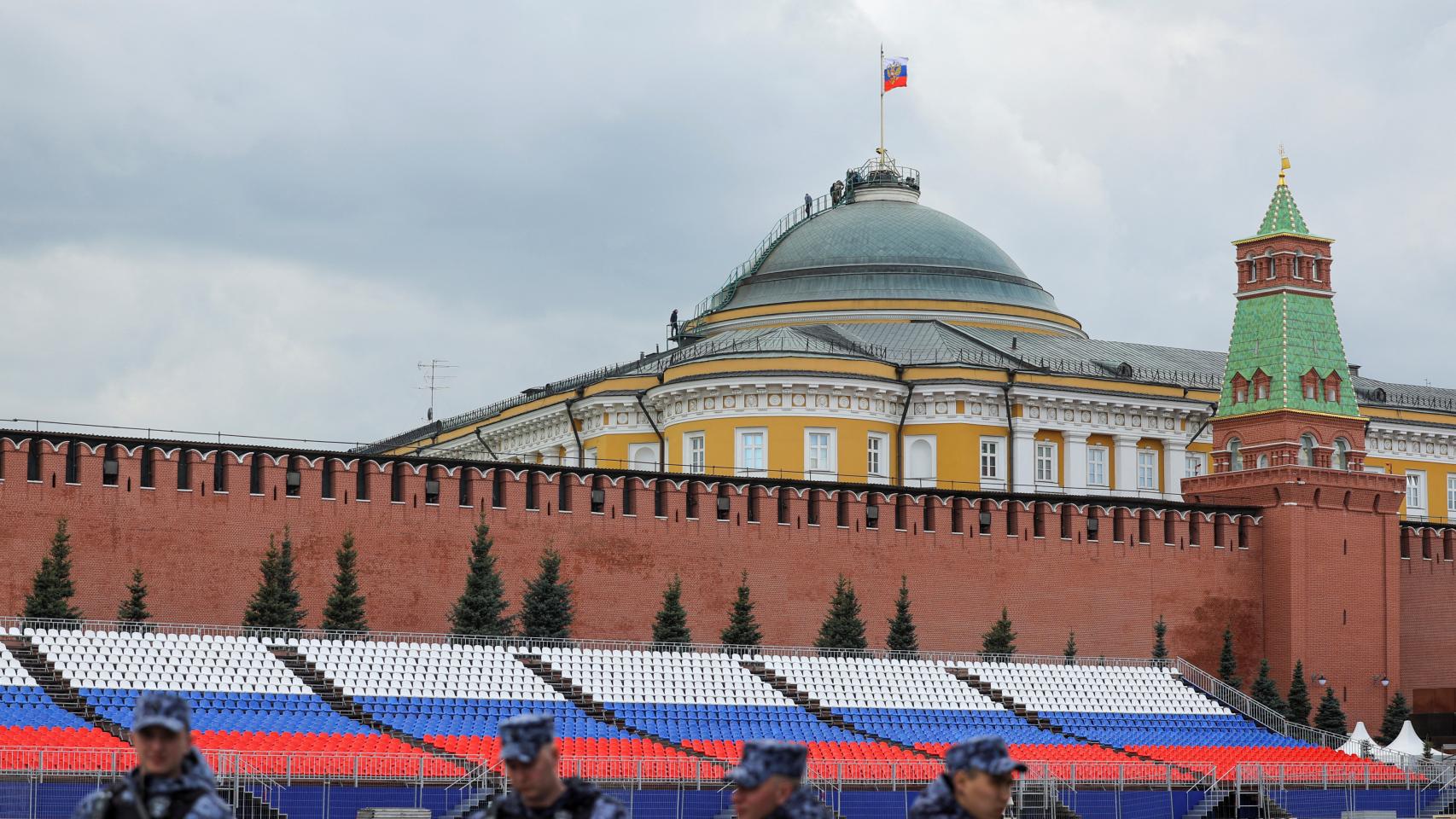 People gather in the dome of the Kremlin Senate building in central Moscow.