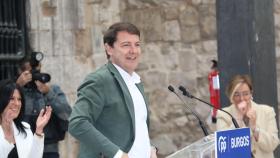 Alfonso Fernández Mañueco durante el acto en Burgos