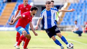 El Hércules cierra su temporada como local con una victoria ante el Atlético Saguntino.