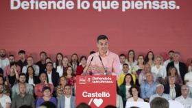 El presidente del Gobierno, Pedro Sánchez, este martes en un acto de precampaña celebrado en Castellón.