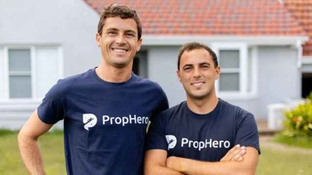 Cofundadores de PropHero; Pablo Gil (izquierda) y Mickael Roger (derecha).