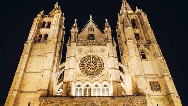 Visita Notre Drame sin salir del territorio español: esta catedral te sorprenderá