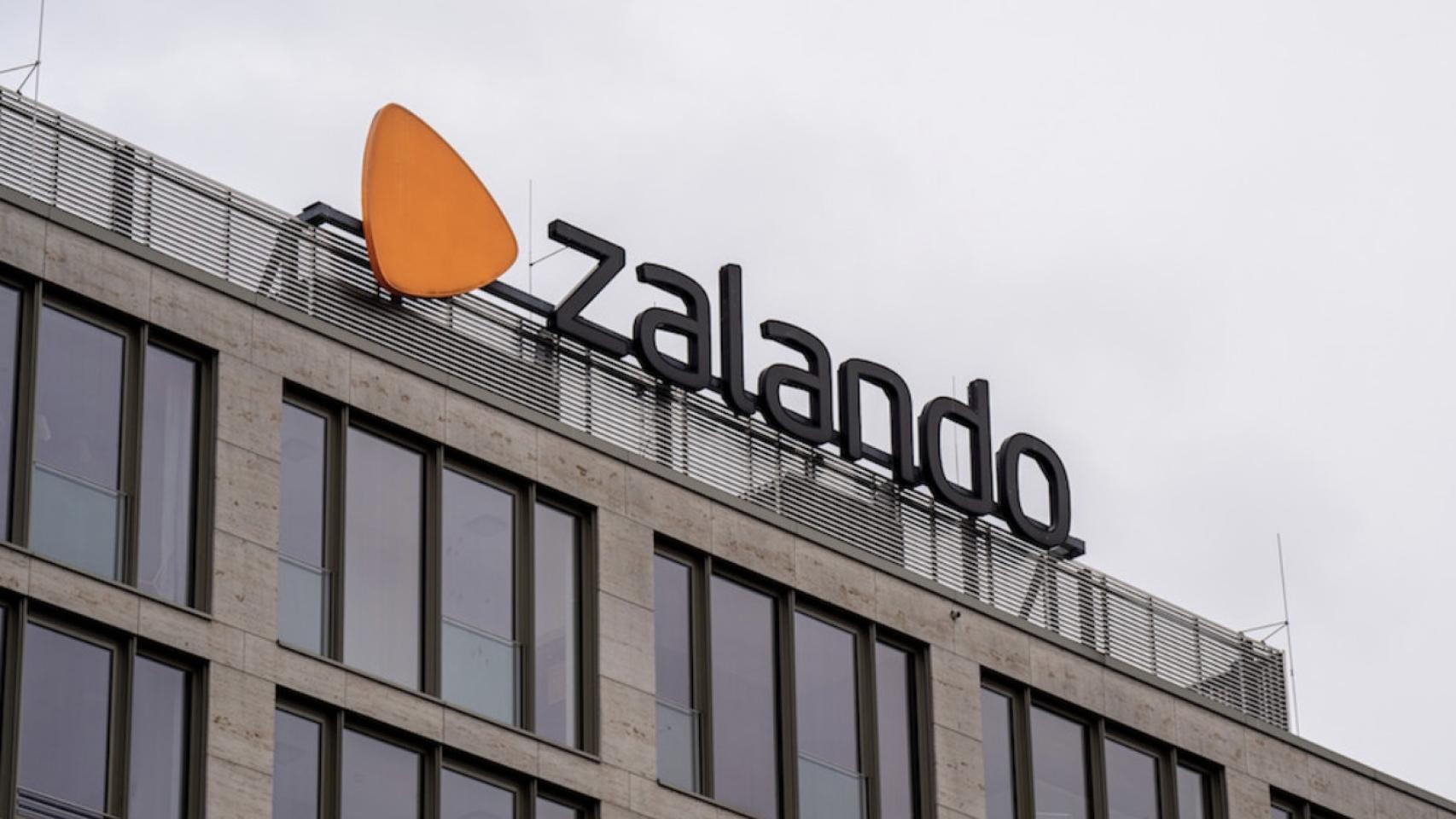 Zalando pierde la con rebaja del en las zapatillas New Balance más de moda del mercado