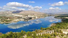 Presa de Camarillas, entorno en el que se proyecta el Parque del Fin del Mundo.