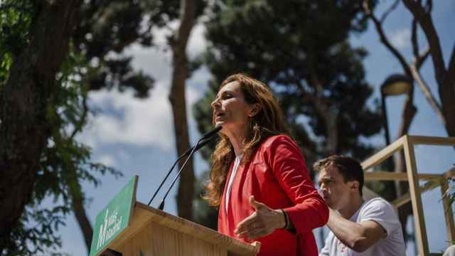 La candidata de Más Madrid a la Presidencia, Mónica García, interviene en un acto de campaña en Getafe.