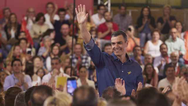 El presidente del Gobierno, Pedro Sánchez, este sábado en el mitin del PSOE en Sevilla.