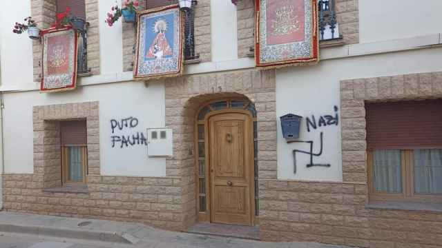 Vandalismo en el domicilio del alcalde de Casas Ibáñez, Javier Escribano, del Partido Popular