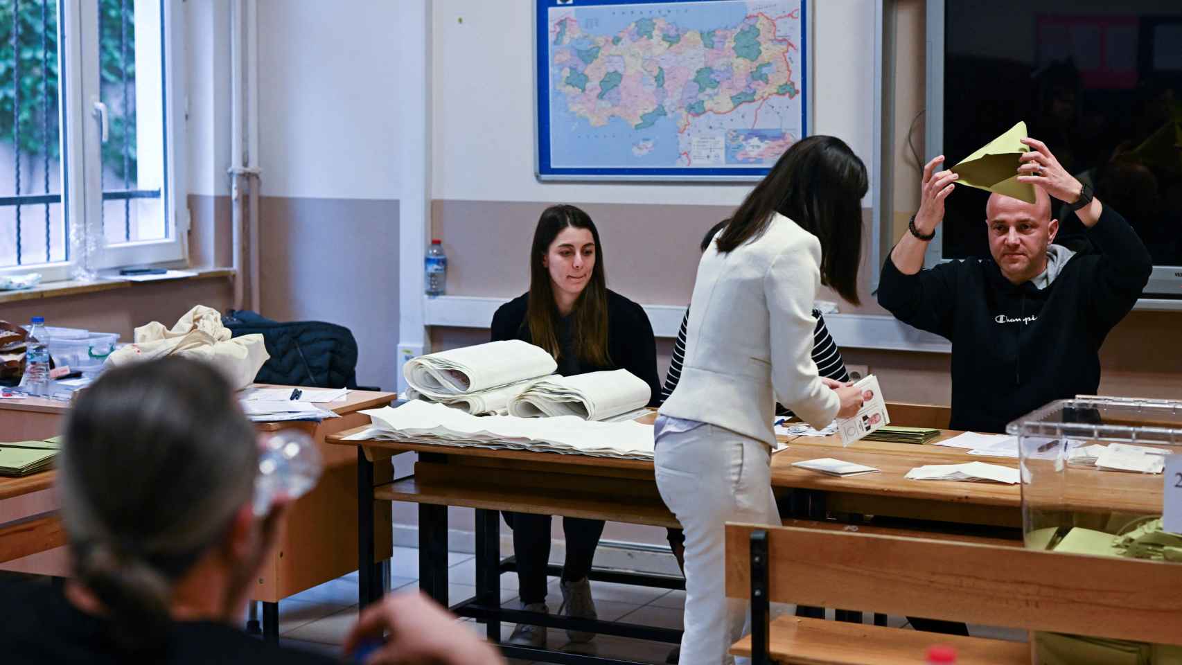 Mesa electoral en Turquía