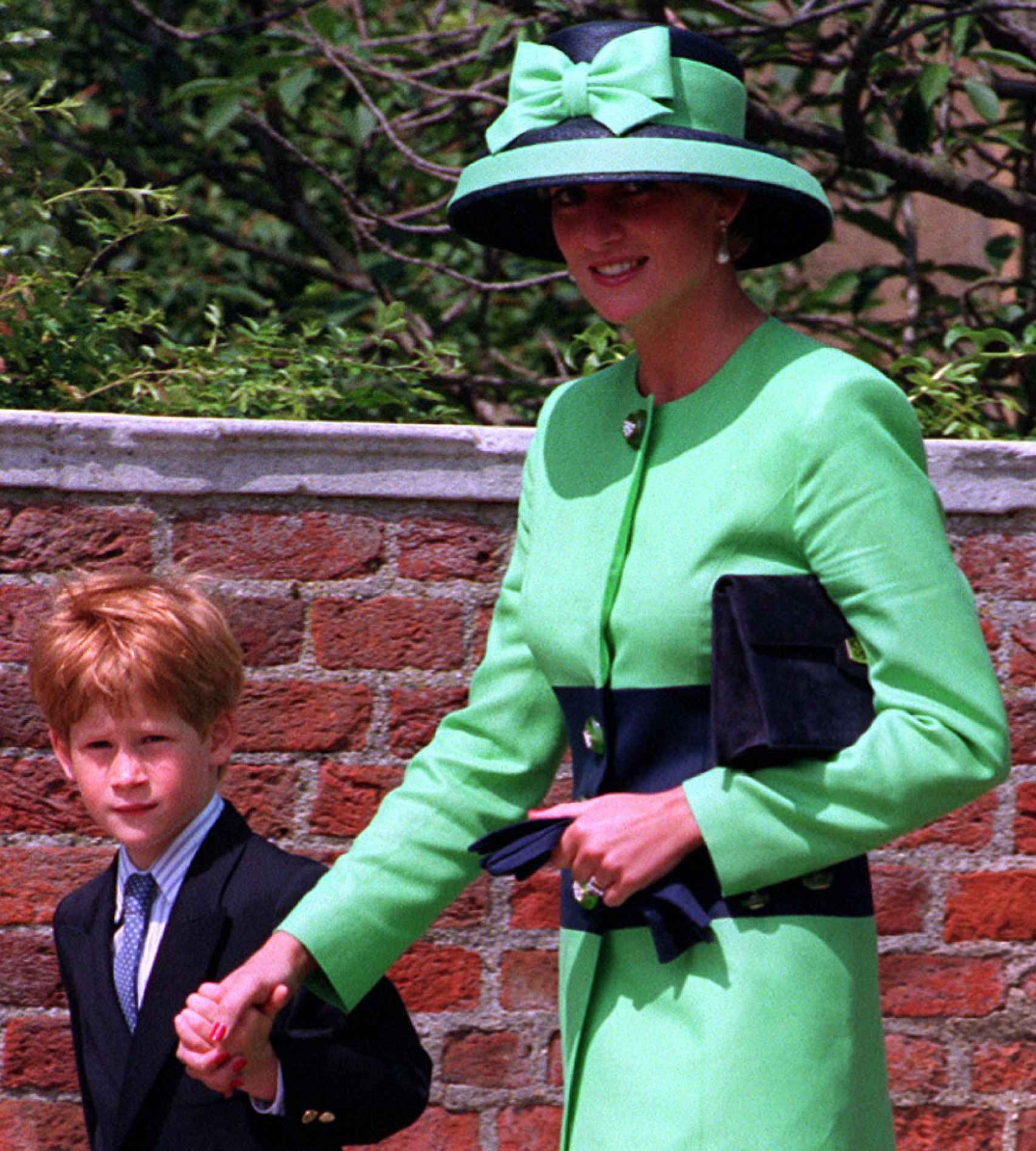 Harry y su madre Diana, en una imagen de julio de 1992.