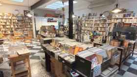 Interior de la librería Sin Tarima Libros El Rastro. Foto: Página oficial de Turismo de la ciudad de Madrid