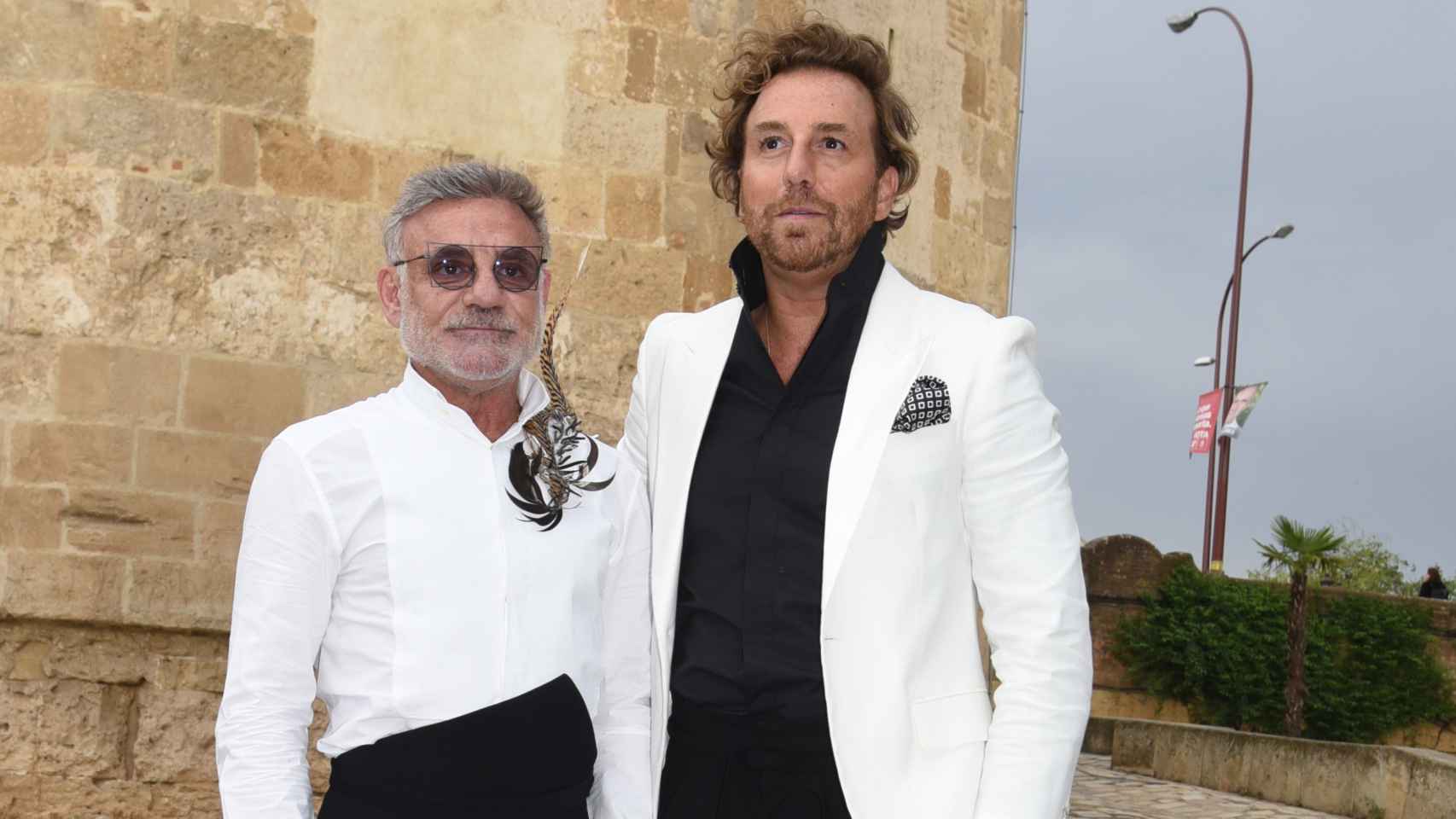 Cumbre de famosos en la fiesta preboda de Raúl Prieto y Joaquín Torres