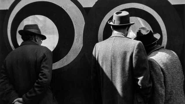 Louis Stettner: 'Concentric Circles, Construction Site', 1952 © Louis Stettner Estate