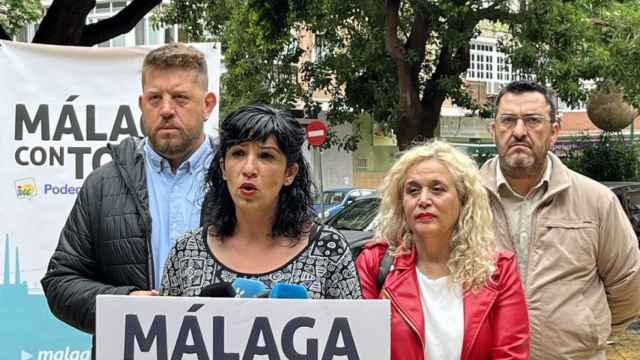 Los candidatos de Con Málaga, durante la rueda de prensa.