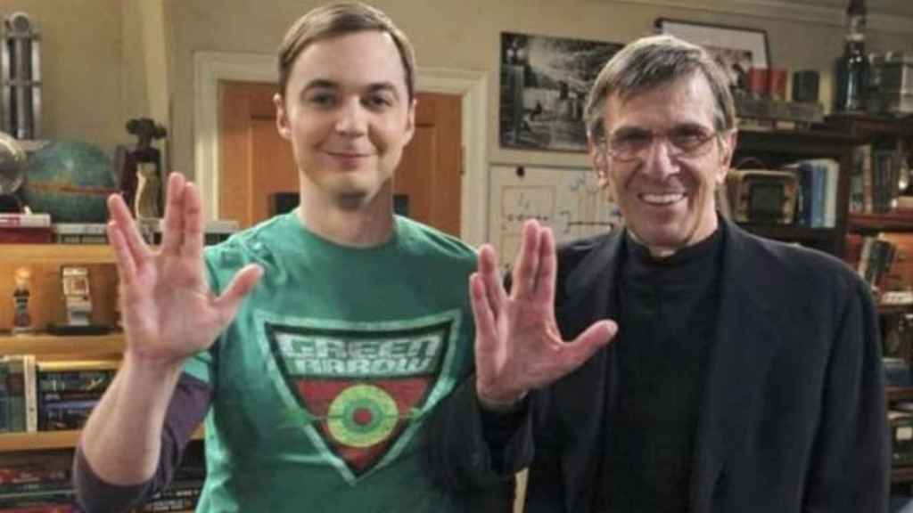 Leonard Nimoy, el Doctor Spock de 'Star Trek', en 'The Big Bang Theory' con Jim Parsons (Sheldon Cooper).