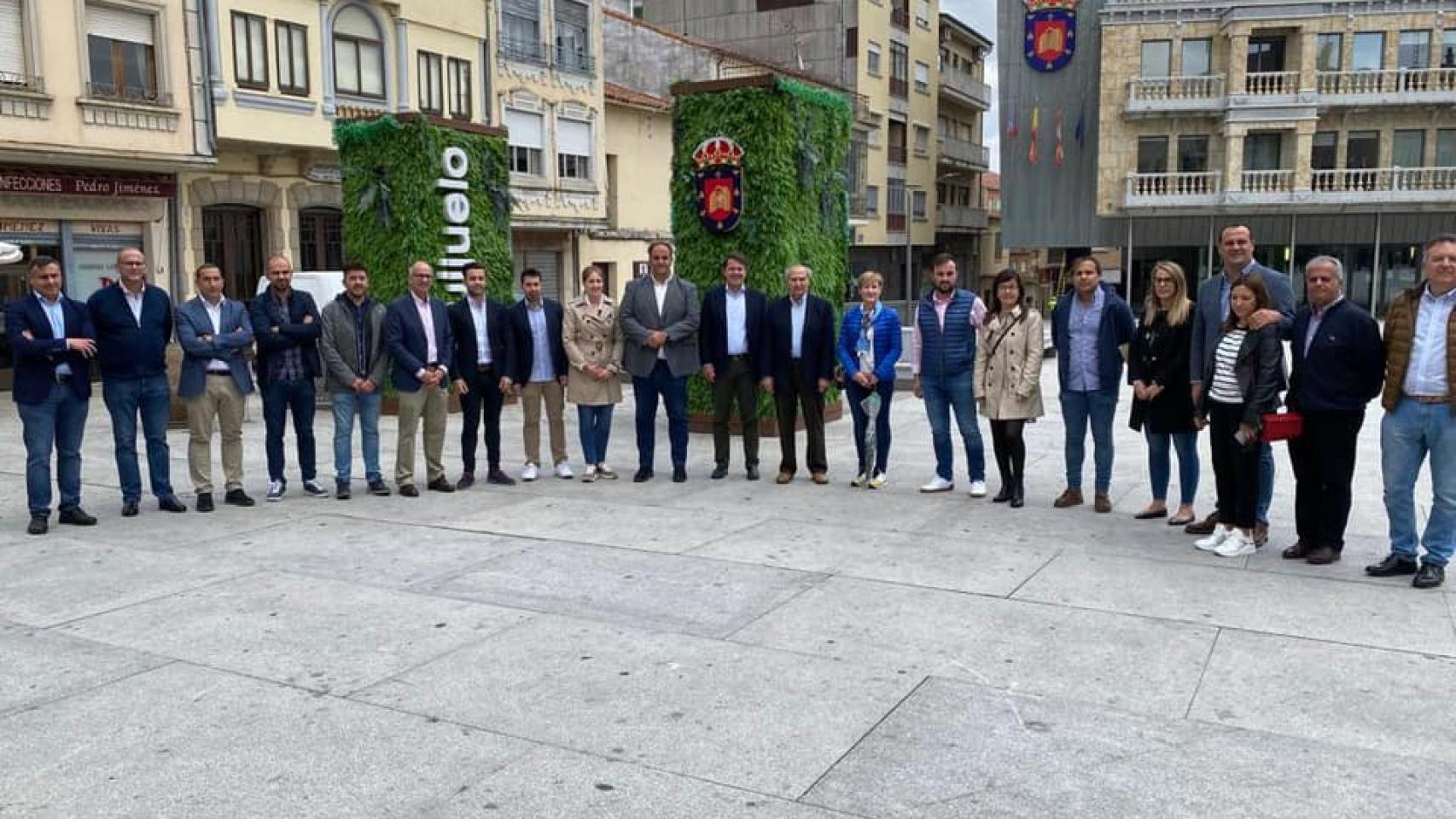 El PP de Guijuelo junto a Fernández Mañueco