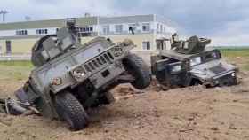 Un vehículo militar de EEUU, un Humvee, en territorio ruso en una imagen difundida por el Ministerio de Defensa ruso.