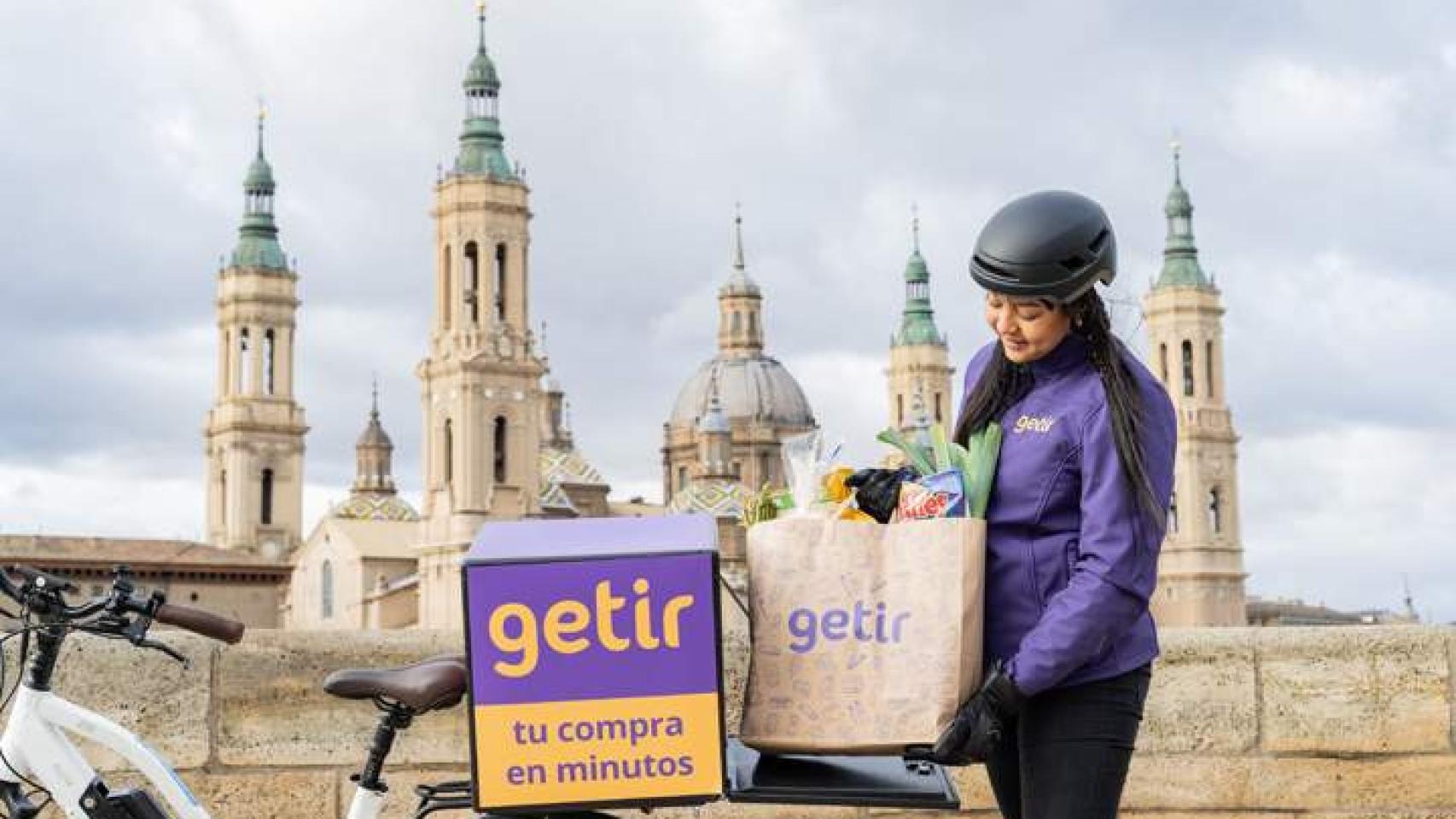 Repartidora de Getir.