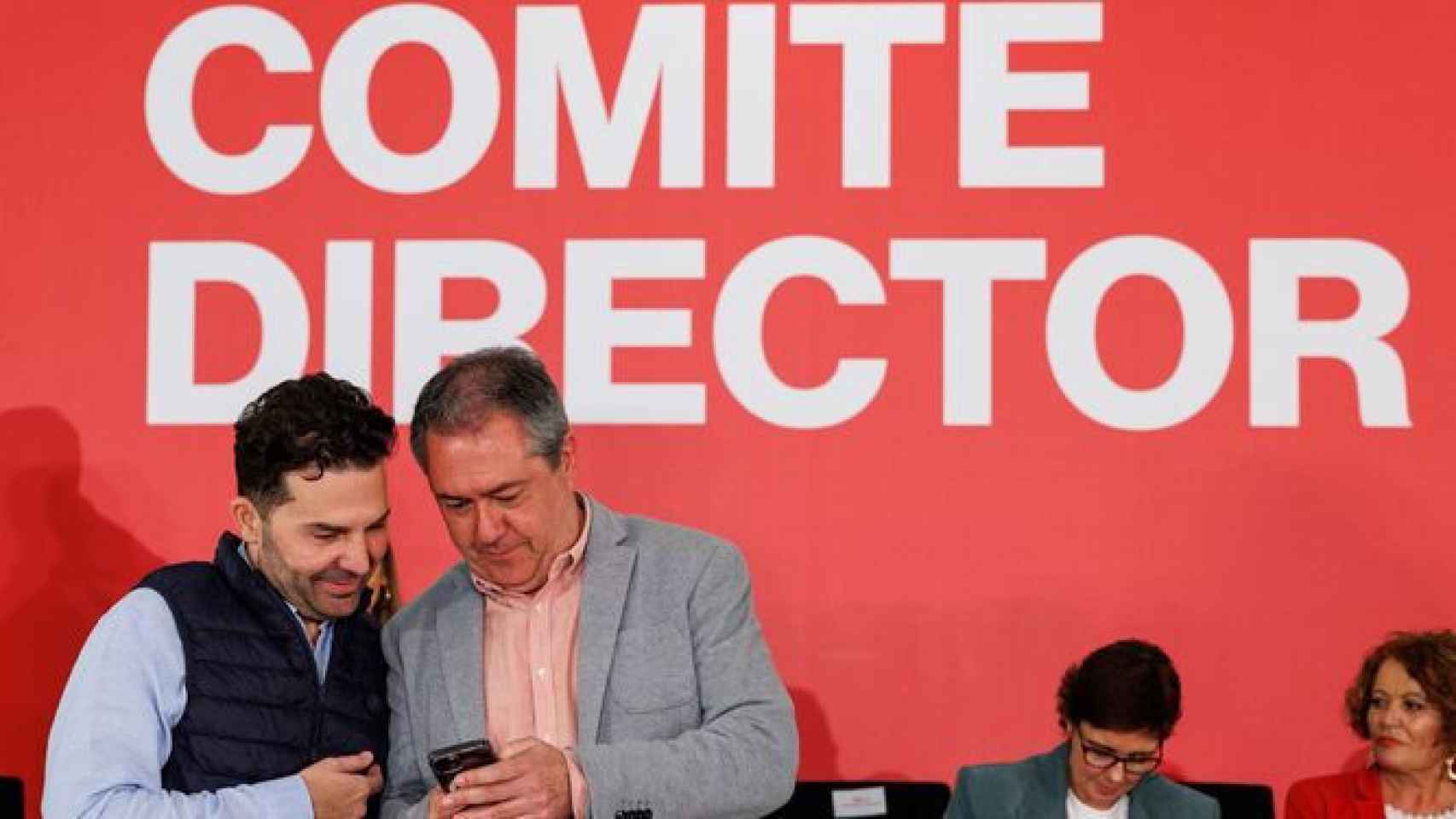 Noel López junto al secretario general del PSOE-A, Juan Espadas