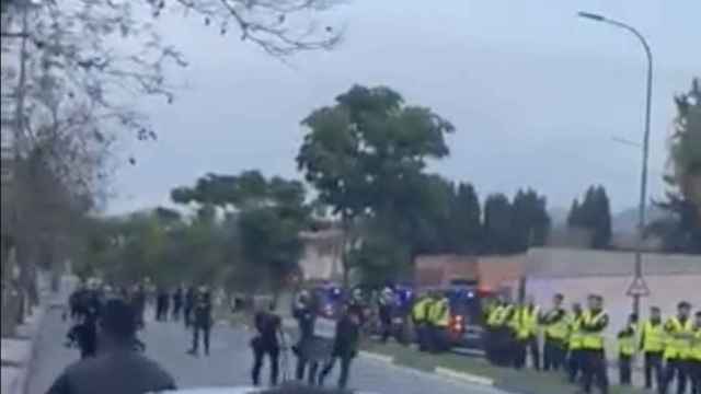 Disturbios entre policía y radicales del Málaga en La Rosaleda