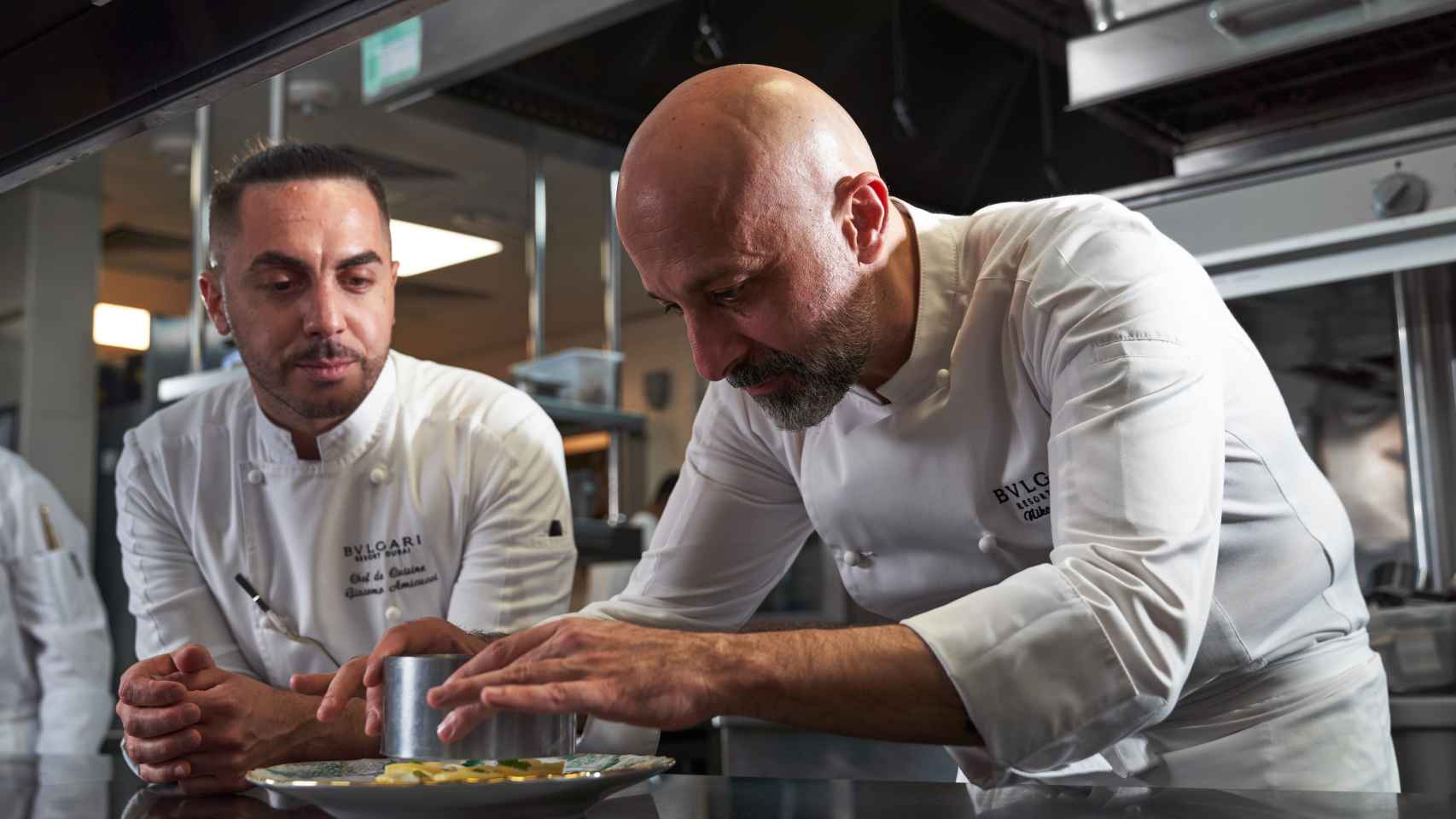 El chef Niko Romito y el chef Giacomo Amicucci