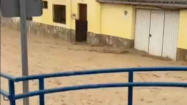 Nueva riada en Cebolla (Toledo): las calles vuelven a inundarse por las fuertes lluvias