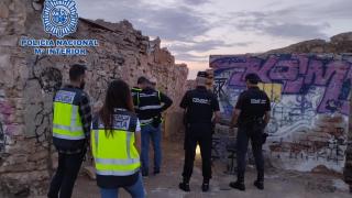 La Policía detiene a un hombre por apuñalar a otro de 68 años en la carretera de Urbanova (Alicante)