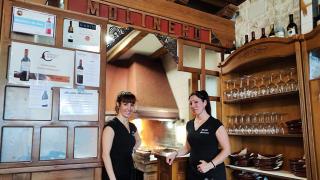 Un mesón de éxito y con mucha historia para disfrutar del mejor pincho de lechazo de la provincia de Valladolid