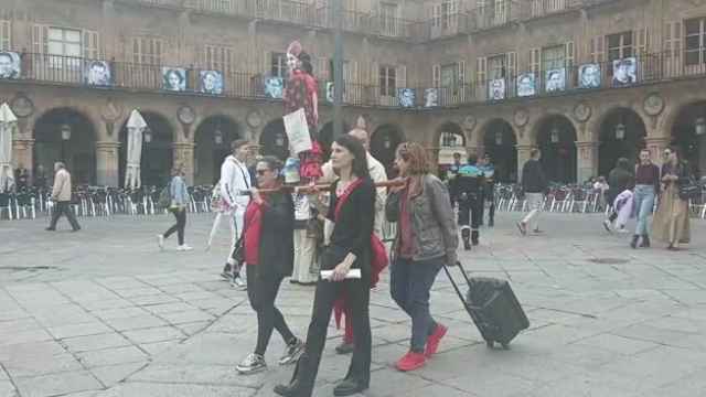 Una procesión de Semana Santa con la ministra de Justicia en Salamanca