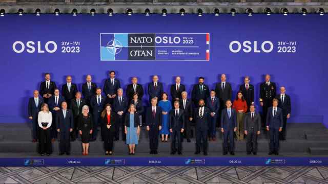 La foto de familia de la reunión de ministros de Exteriores de la OTAN este jueves en Oslo