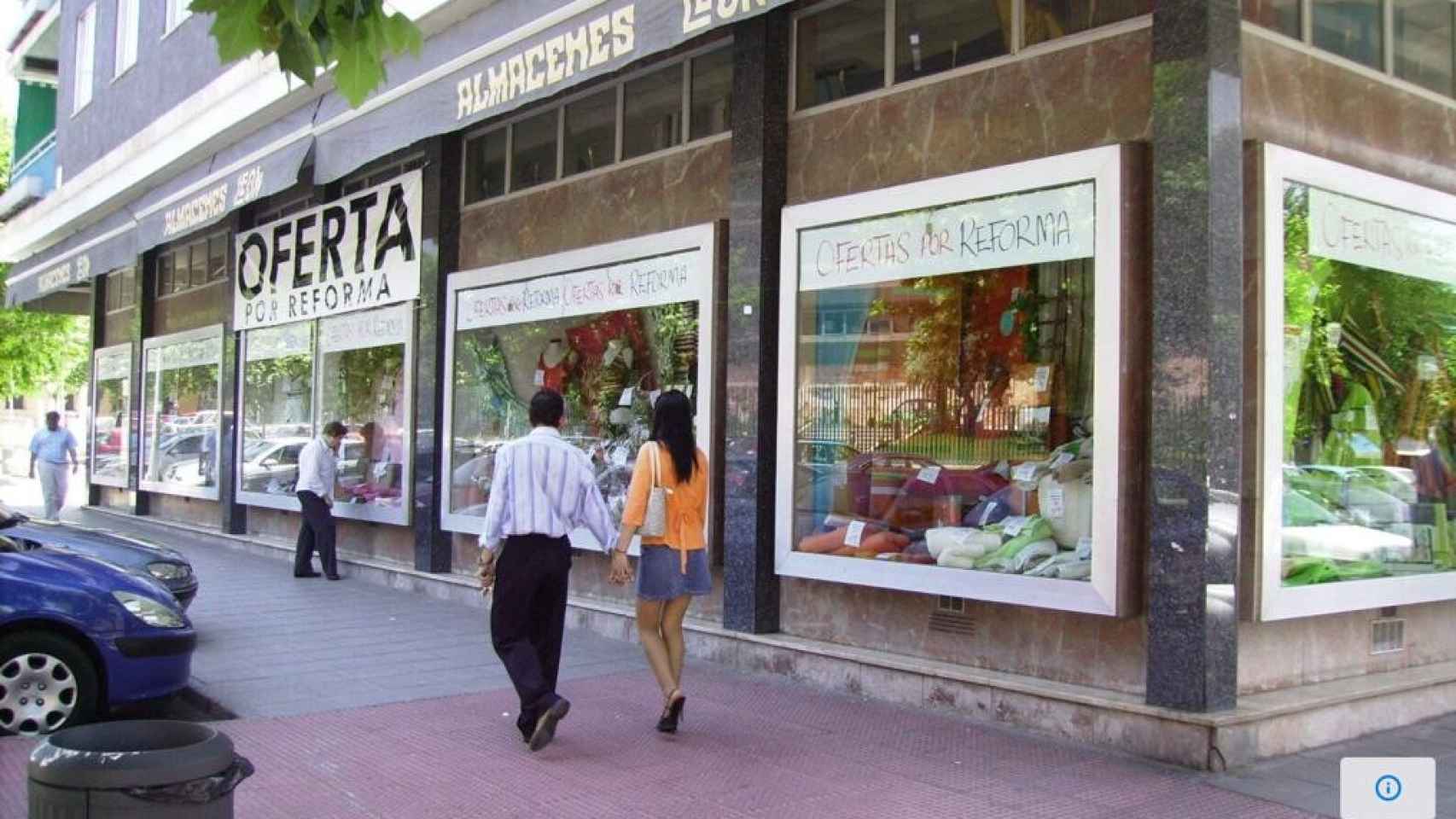 Imagen de la tienda de Almacenes León en Toledo que el año pasado cumplió 50 años