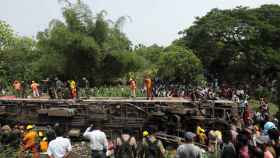 La misión de rescate tras el accidente de tren en el distrito de Balasore (Odisha).