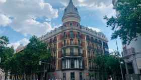 Edificio que albergará uno de los grandes proyectos residenciales de lujo en el barrio de Salamanca.