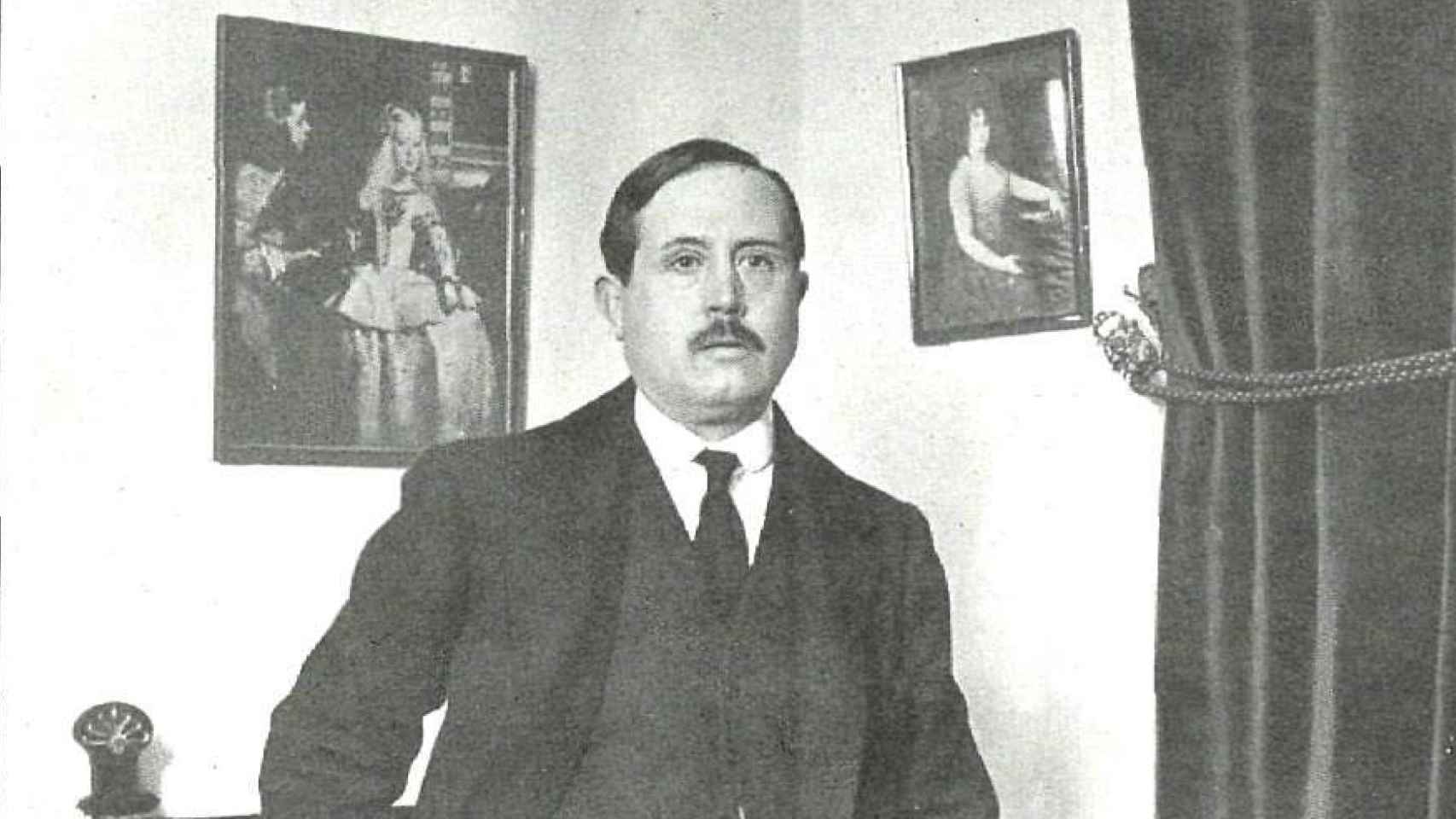 Azorín, fotografiado hacia 1914 por Campúa.