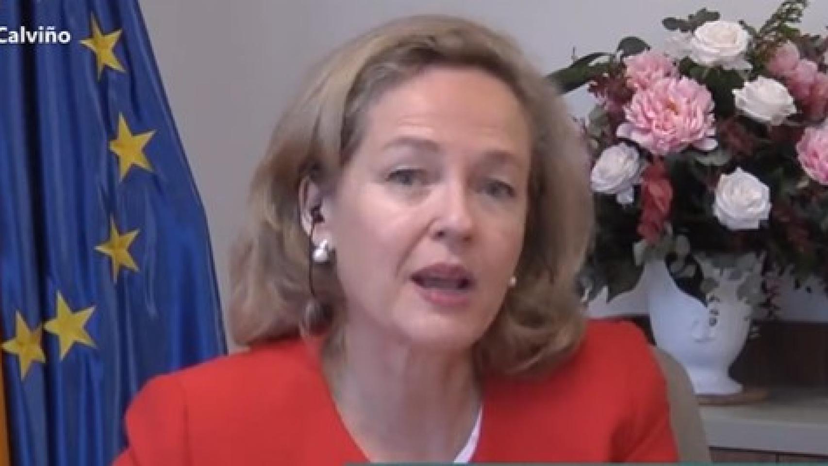 La vicepresidenta primera del Gobierno y ministra de Economía, Nadia Calviño, este lunes en TVE.