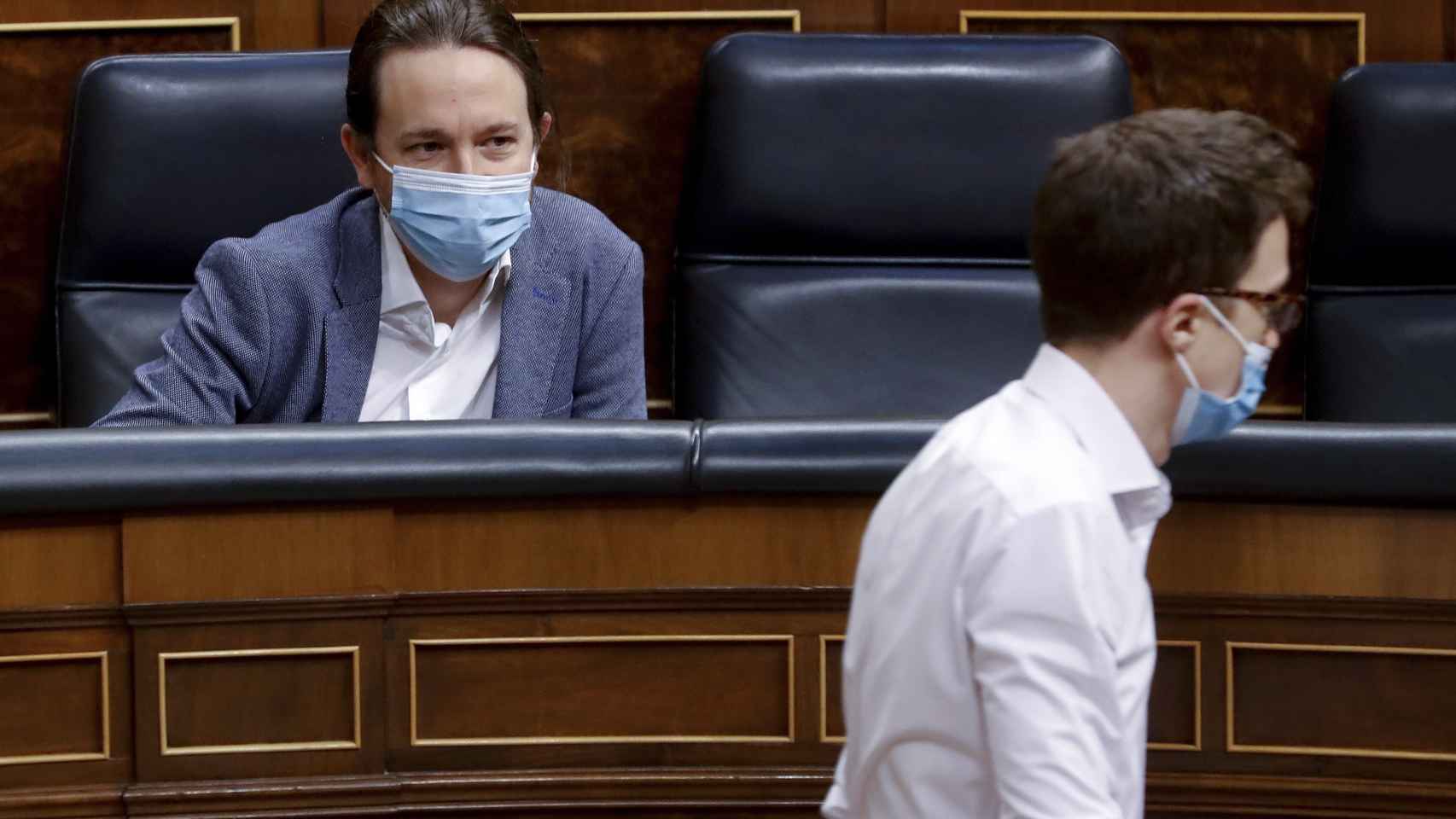 Pablo Iglesias e Íñigo Errejón, el 20 de mayo de 2020, plena pandemia, en el Congreso.