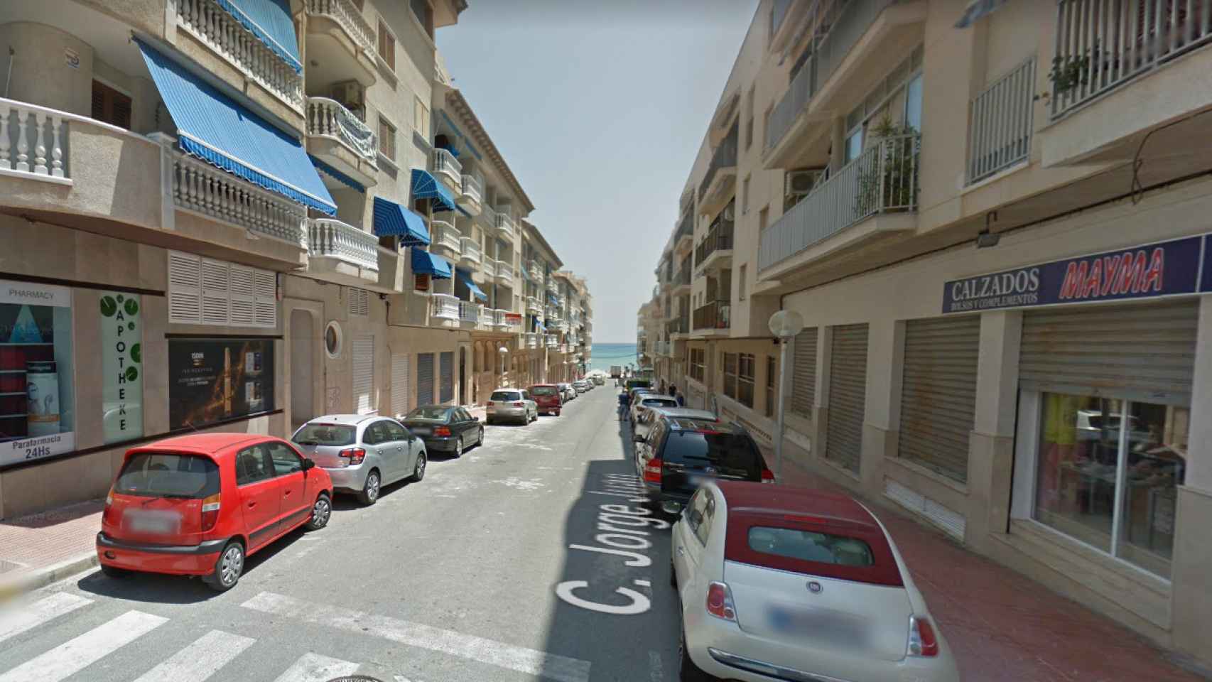 El suceso ha tenido lugar en la calle Jorge Juan de Guardamar del Segura (Alicante).
