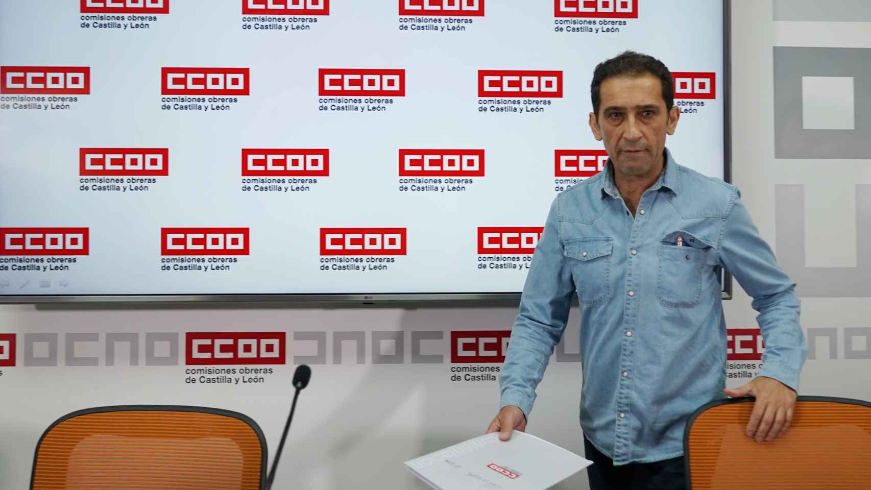 El secretario general de CCOO CyL, Vicente Andrés, durante una rueda de prensa.
