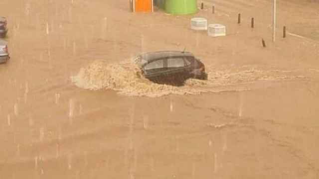 Gran riada provocada por una tormenta este lunes en Consuegra
