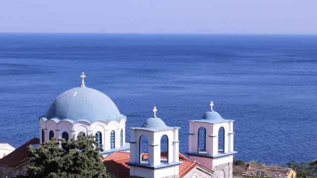Iglesia en la aldea de Xilosirtis, en la isla de Icaria (Grecia).