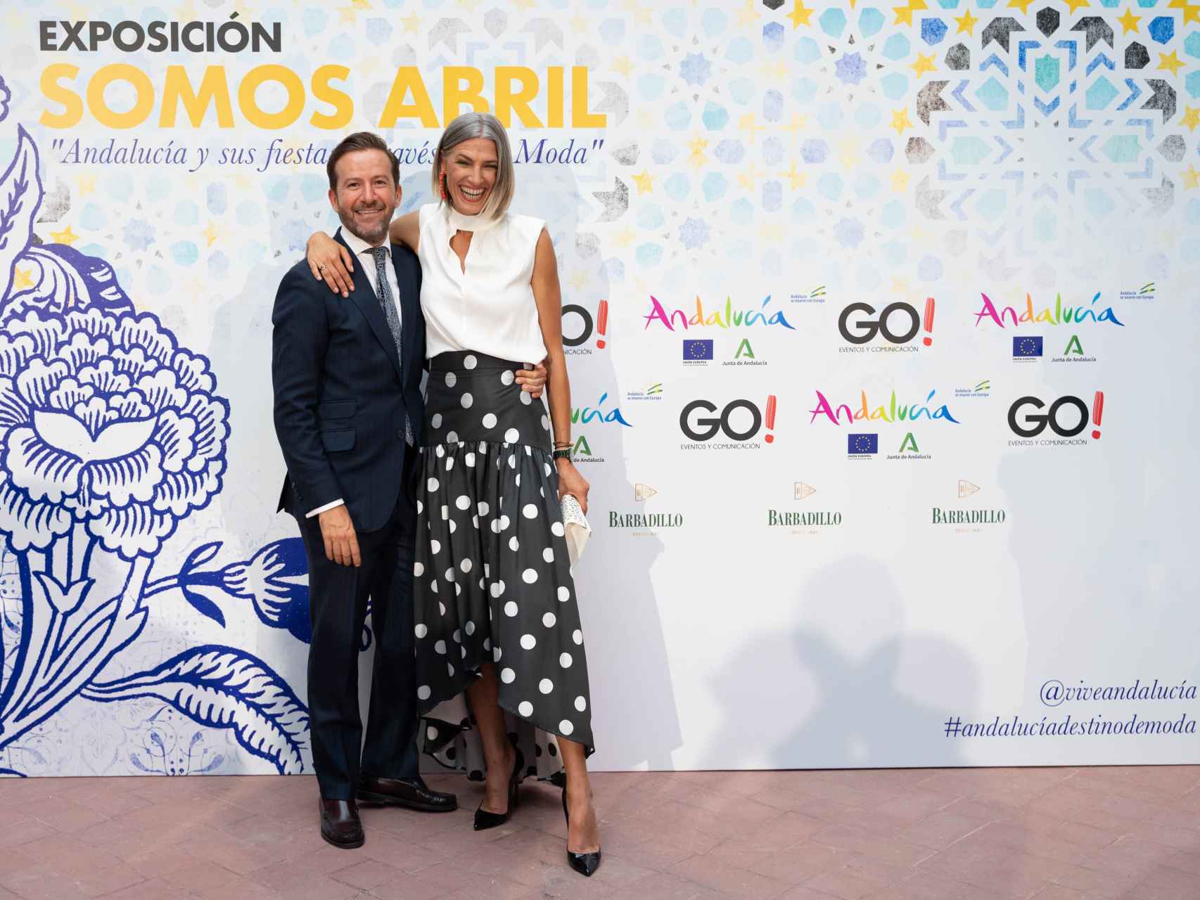 Laura Sánchez junto a su socio, Javier Villa, con falda de Cherubina.