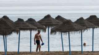 Alicante se prepara para un verano tórrido, pero lejos de cifras récord y con más episodios de lluvia