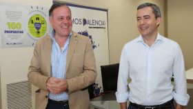 El líder de Vamos Palencia, Domiciano Curiel, y el candidato al Congreso, Diego Isabel.